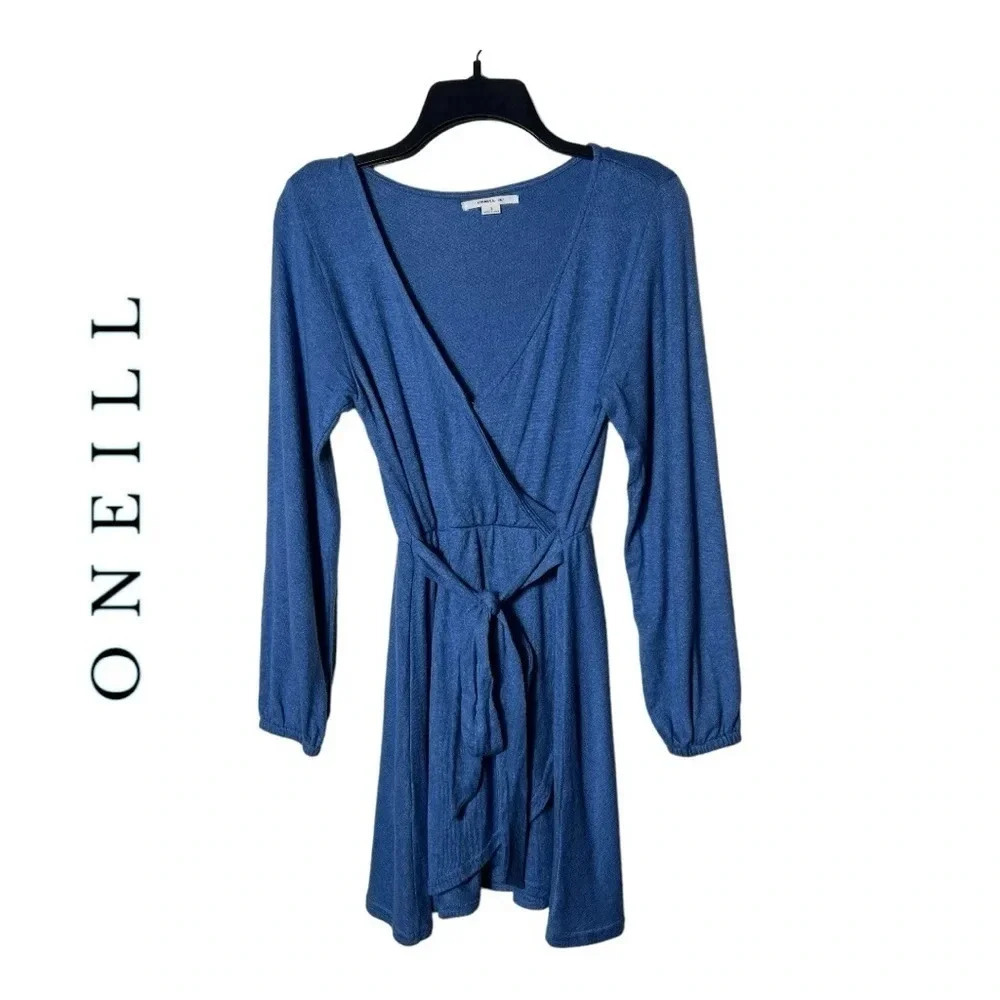 1822. ONEILL LONG SLEEVE MINI FAUX WRAP DRESS BLUE IN COLOR RUFFLES SIZE SMALL